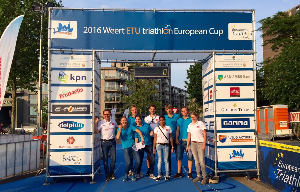 2e dag verzorging #sportfysiotherapie en #sportmassage <a href="/Stadstriathlon/">Stadstriathlon Weert</a> met <a href="/TopFysioNWeert/">Topfysiotherapie NW</a> #Qill <a href="/VanGorpMedical/">Qill Concept</a>