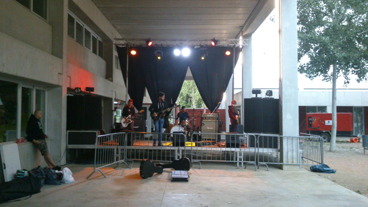 Smoking souls acabant proves, a les 11 arrenquem a l'horta vermella de #vic #osona!