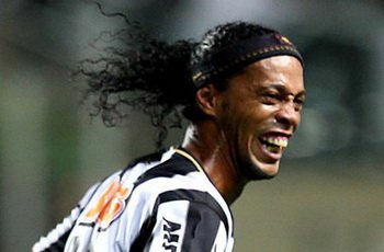 FootballFunnys's tweet photo. Cristiano Ronaldo: "I think i am the best player in last 20 years." https://t.co/TiMueWAQ6G
