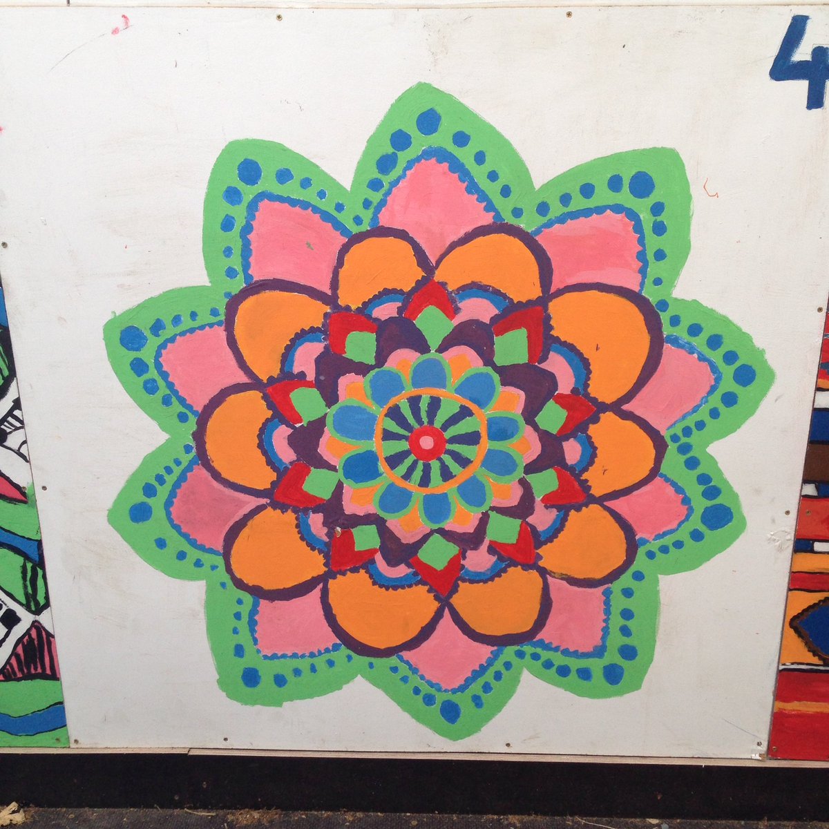 LizIxer's tweet image. Bravo @SHJSchool - love these tapestries representing our school community #WightmanRoad #Harringay