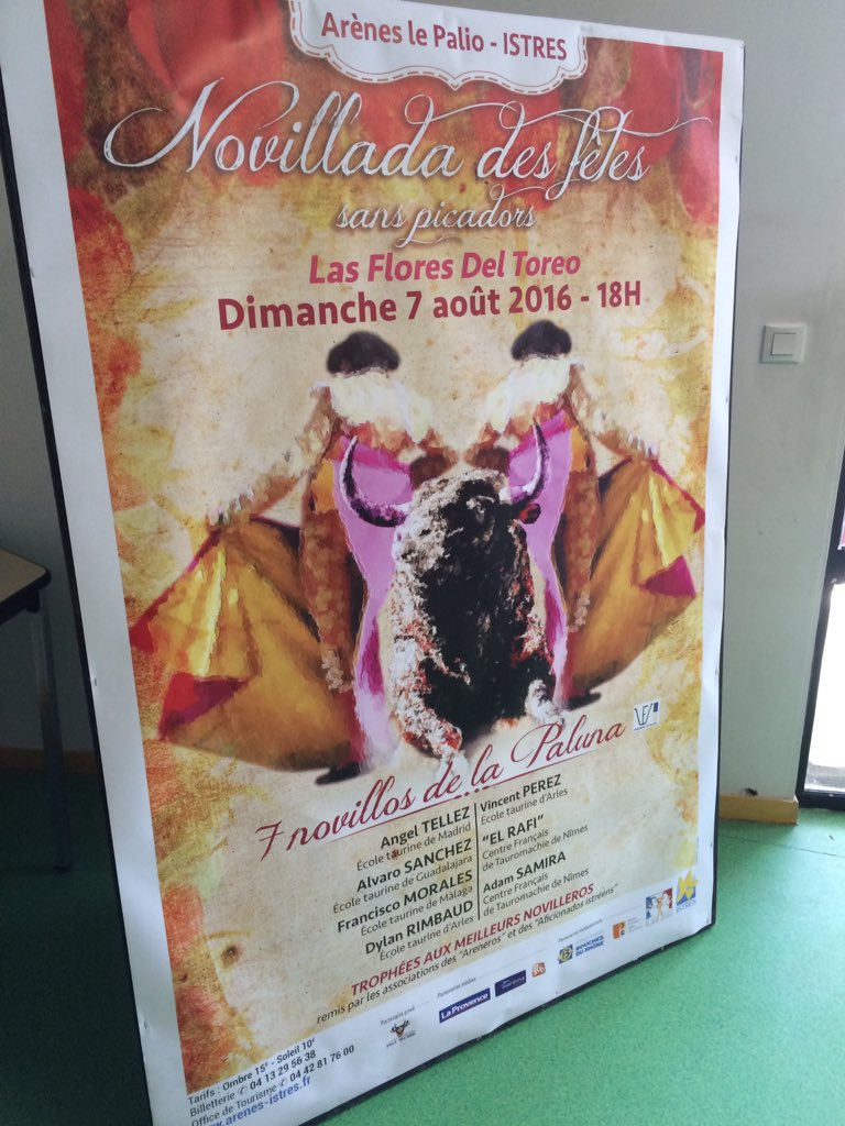 Présent pour la novillade sans picador des fêtes du mois d'août à Istres 🐂🇫🇷