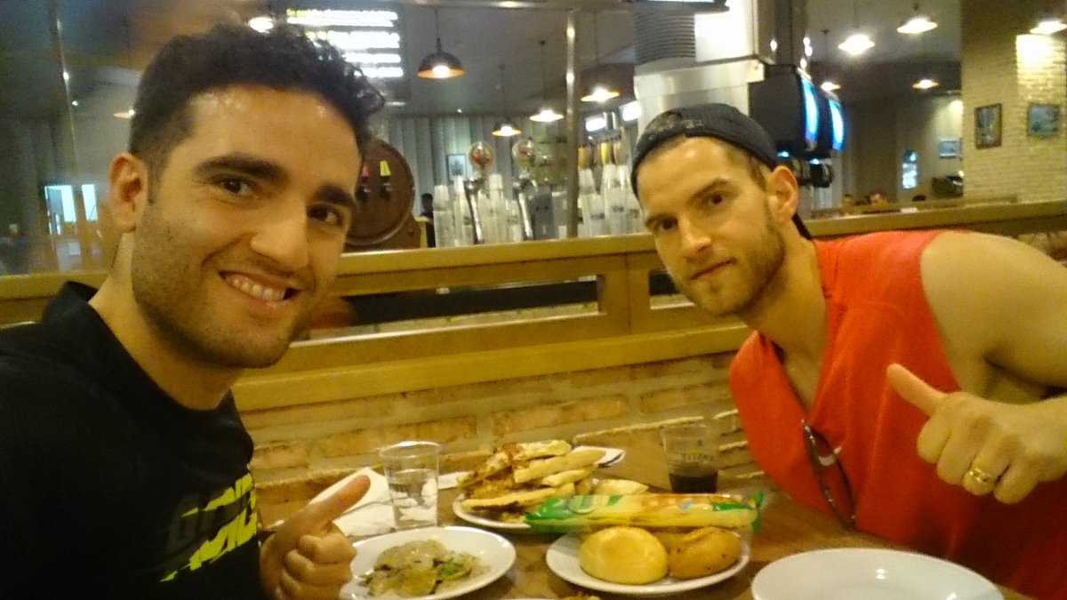 Samu__9's tweet photo. Lo mejor del máster!!!! @fran_RG89 https://t.co/5GgPeVWOWv
