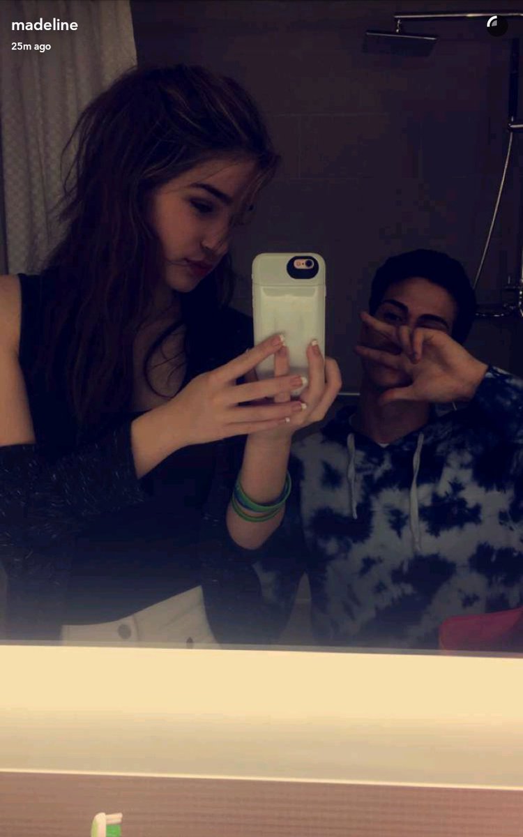 love_5quadzick's tweet photo. #dadaline @ayexmadeline @Dillfeeds https://t.co/91VCVb2eDh