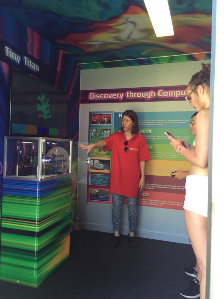 jeffgary's tweet image. Miki Nolin explains #tinytitan at the @ORNL hpc trailer at #SecretCity festival. #ornlcomputing #titan #hpc