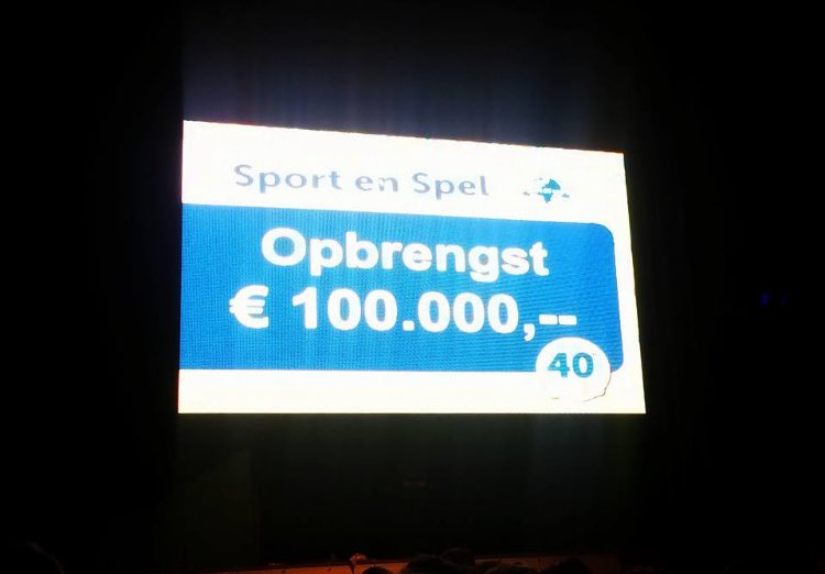 SportenSpel's tweet image. De opbrengst van Sport en Spel 2016 is 100.000 euro. Trots! Met dank aan alle vrijwilligers en sponsors.