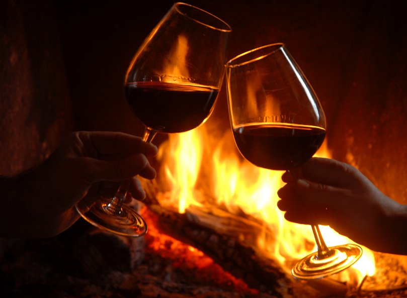 Fitzroyinn4's tweet photo. In these cold evenings visit #FitzroyInn and feel the warmth and comfort of our #hospitality https://t.co/otJmQWlKEY https://t.co/DINFGQI9pG