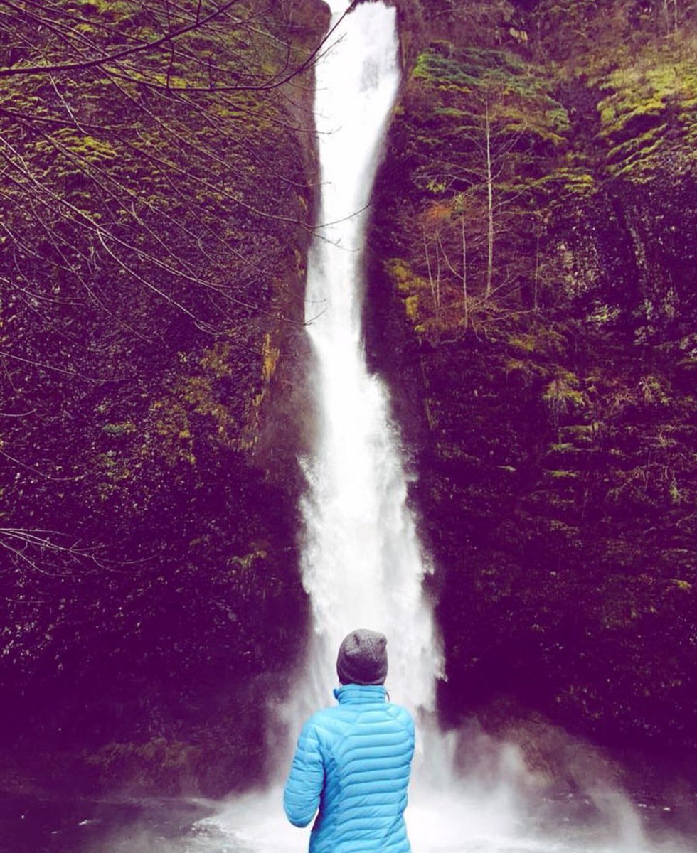 PrettyNSweat's tweet photo. #sweatitoutsaturday ππ¦ Go outside, explore, and be active this weekend!
#hiking #active #prettyinsweat https://t.co/A4BGrlQ06Q