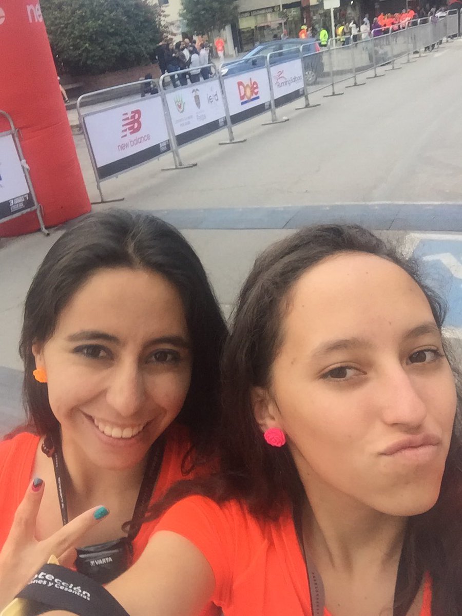 LALIGAMO's tweet photo. Súper Buenas Tardes !!! Hoy desde Paipa en la #CarreraConEstrellas 2016 ⭐️⭐️⭐️ #HappyLoveSof https://t.co/KNWMLSkcDm