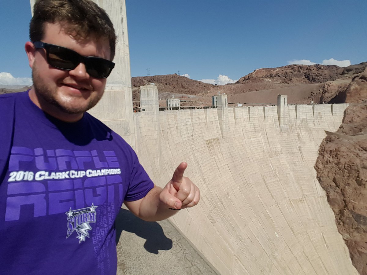 Purple Reignin' the Hoover Dam! #stormintheworld <a href="/TriCityStorm/">Tri-City Storm</a> #ClarkCupChamps