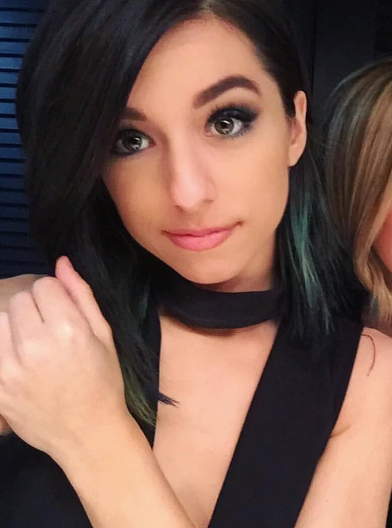 TrevorMichael7's tweet photo. One thing I've learned from @TheRealGrimmie is to spread love and positivity around not negativity. #RIPCristina 💔 https://t.co/0IruiFuwLu