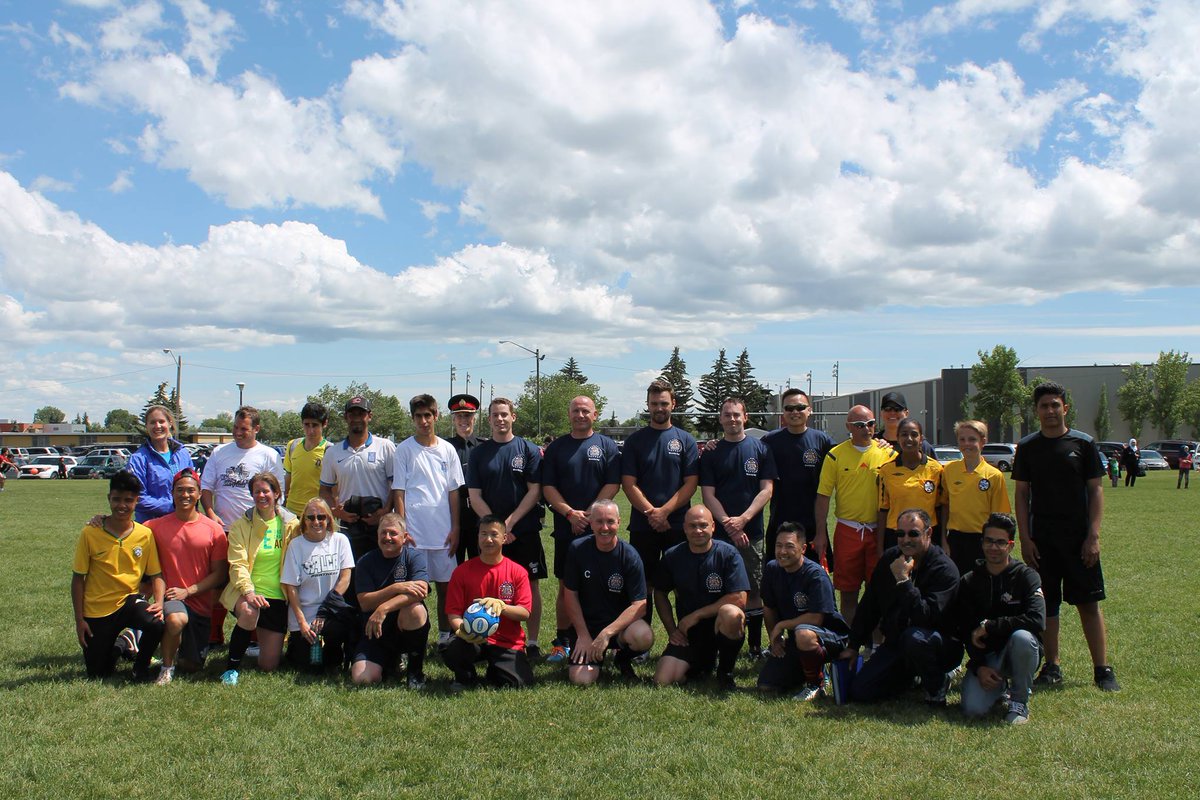 CalgaryPolice's tweet image. Find out how Team CPS performed at #yyc @CupDiv - bit.ly/1OiO0Gx Supported by @kidsportcalgary &amp;amp; partners.