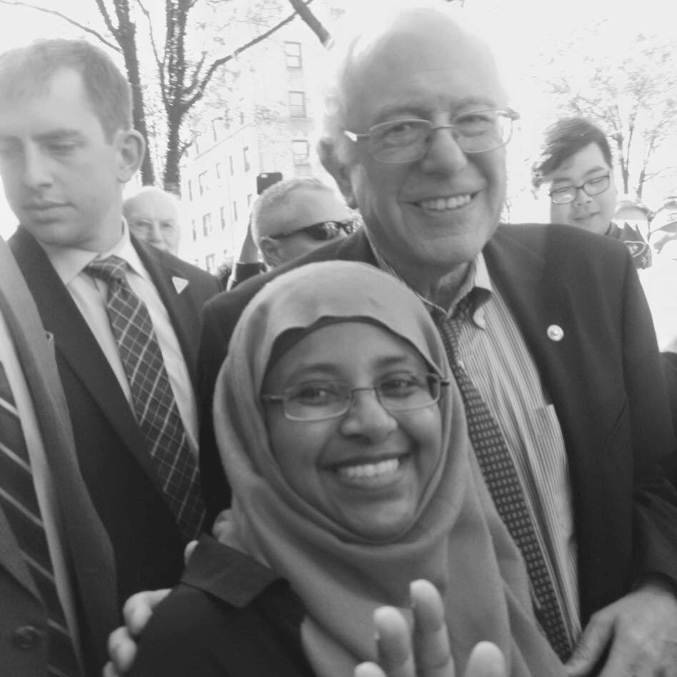 laura_garvock's tweet photo. #PeoplesPresumptiveNominee #InshaAllahBernie https://t.co/GH9TsU8QBV