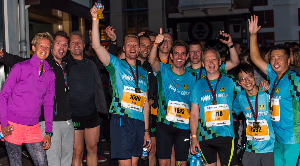 Zes VMI teams, 25 lopers, allemaal geweldig gepresteerd! <a href="/marathonzwolle/">Zwolse Halve Marathon</a> in de pocket