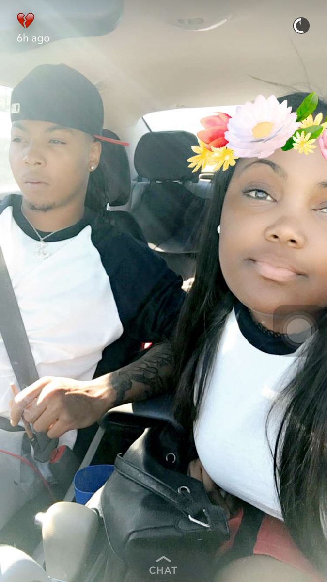 Myonna_'s tweet photo. I miss my bff 🙄😩gotta go another whole week with out seeing him🙄😔❤️Stank Come Home Already Or Stay Until I Come😒 https://t.co/LoNl4dR6ZH