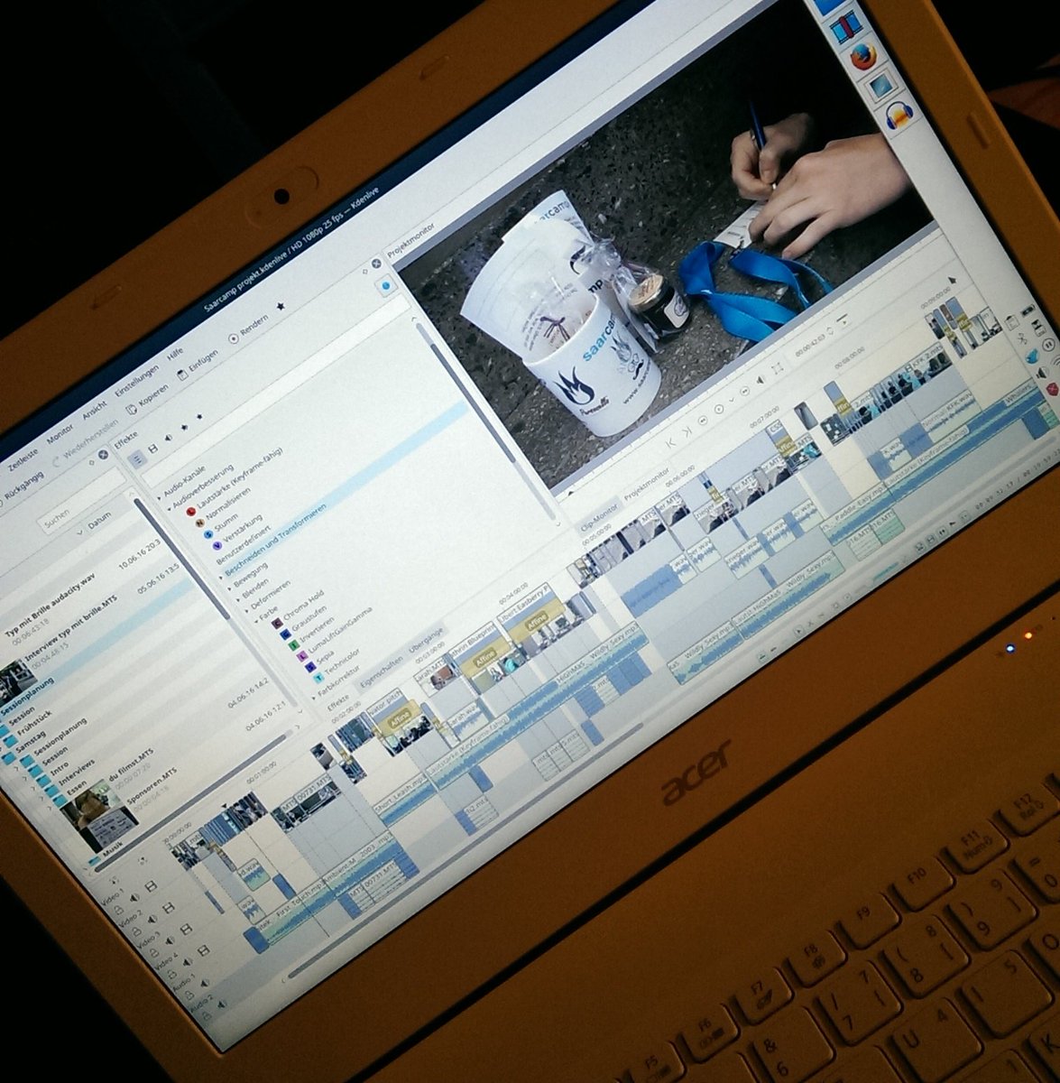 Das #saarcamp ist fertig geschnitten, fehlt nur noch das rendern/exportieren und hochladen ;D !