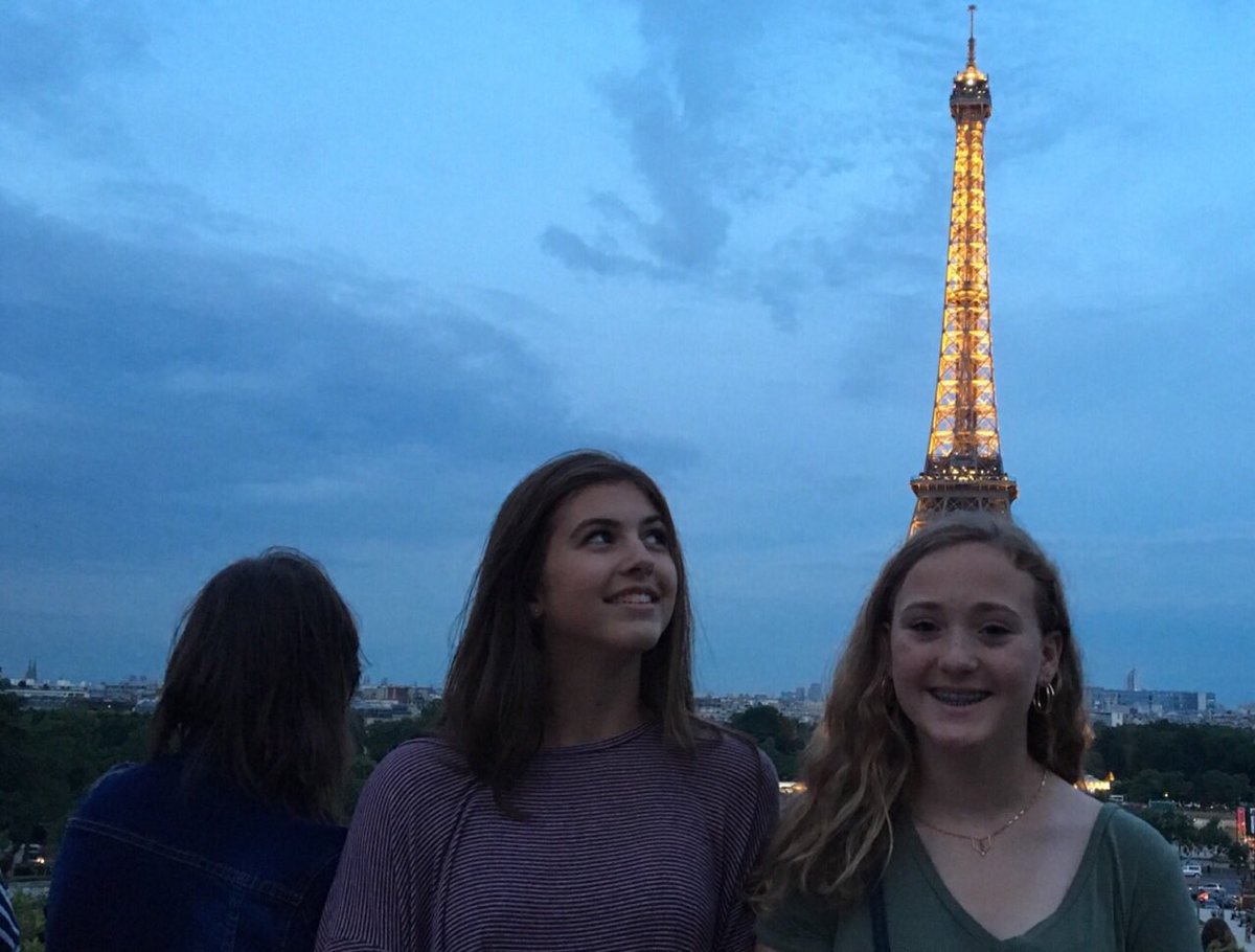 leah18884's tweet photo. @karawhatt 🇫🇷 https://t.co/NyuFRaLOKy