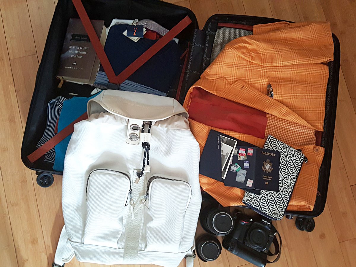 What traveling looks like before the trip...<a href="/Mandarina__Duck/">Mandarina Duck</a> #UtilityWanderers #UtilityRegeneration #MandarinaDuck