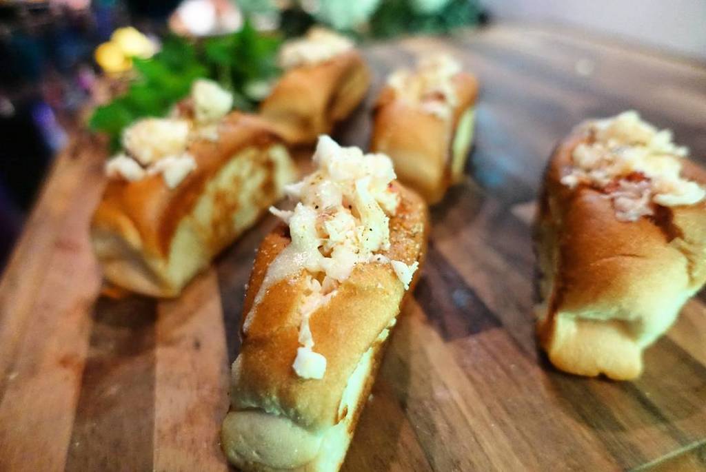 raysonesquejo's tweet image. Bruh....these #lobsterrolls from #TheAlbright is more than ALRIGHT! #kiasocialclub #mydayinla #raysoneats