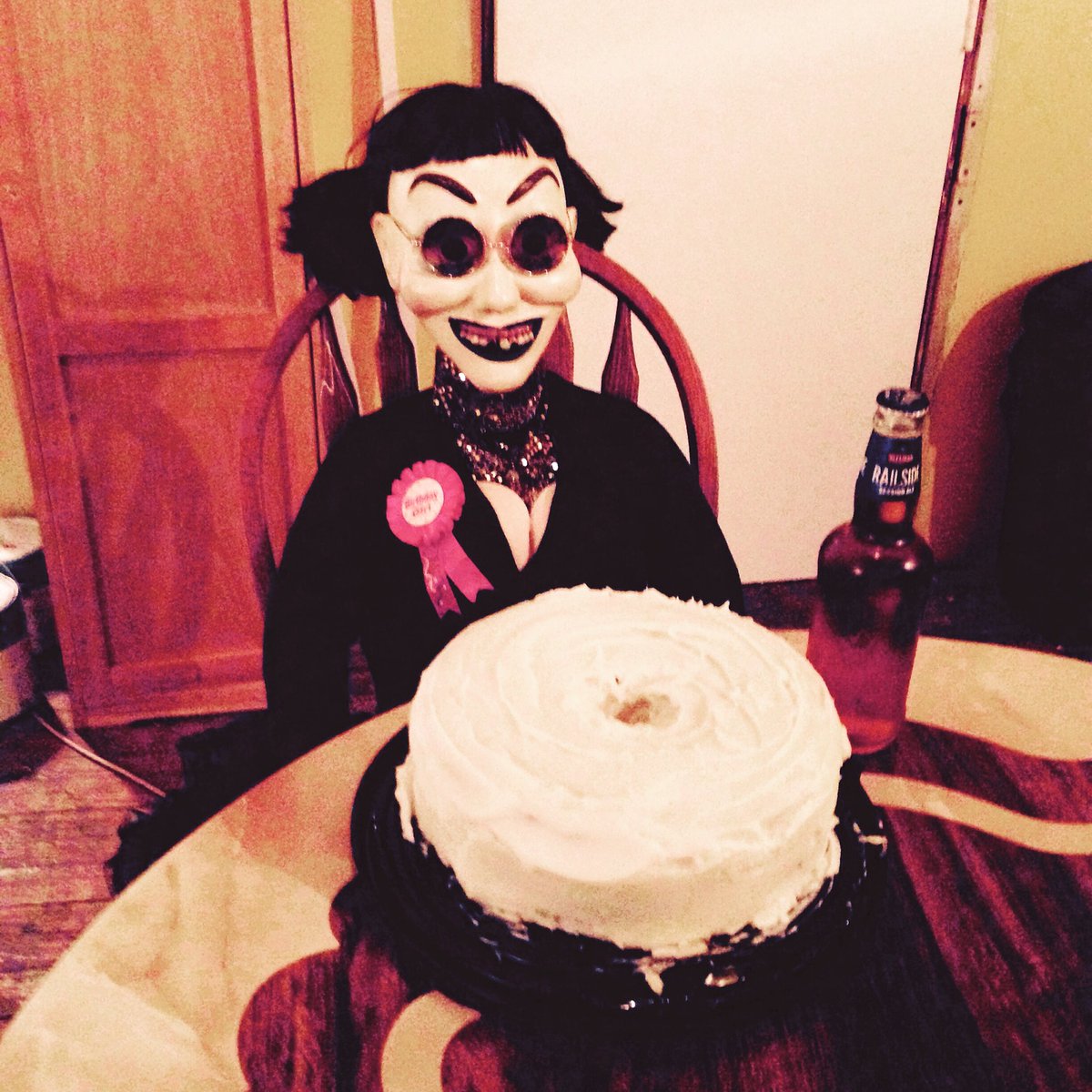 LydiaThePuppet's tweet image. Got me some glamAF glasses, a beer and some birthday cake, cause this bitch is another year older. #partypuppet