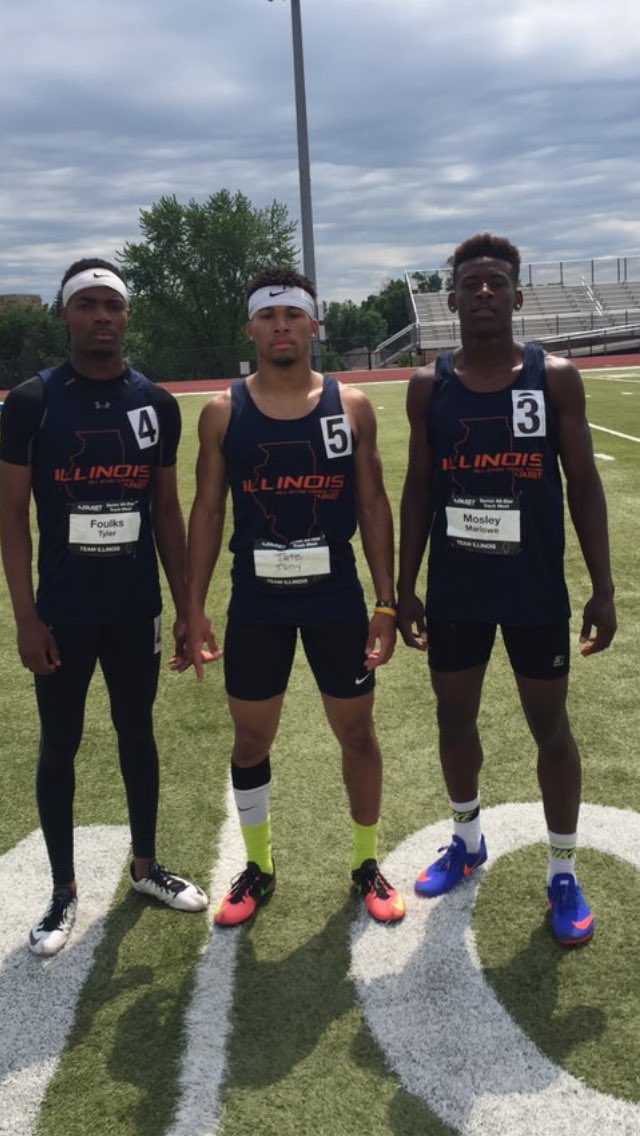 T_FOULKS24's tweet photo. The Big 3 today at the Track meetπ₯βΌοΈβ½οΈ @TTate_ https://t.co/J84ZEItcyn