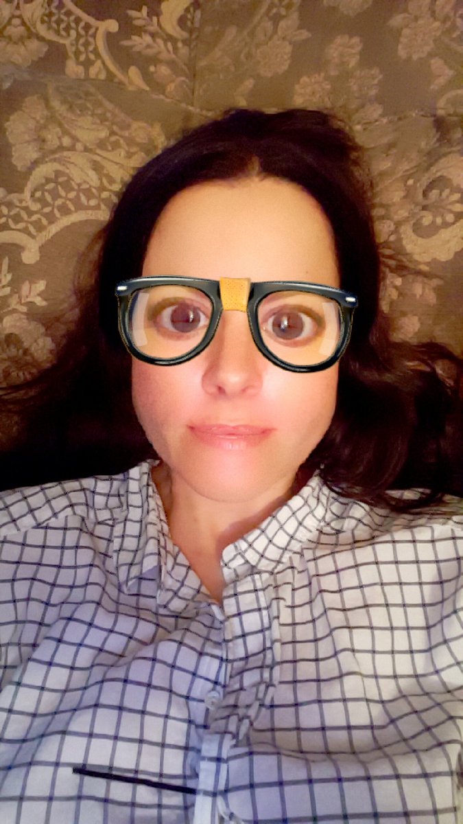 emilyhampshire's tweet image. Hey @Jennifer_Goines I feel like I look like u from back in ur markridge lab geek days #12monkeys @12MonkeysSyfy