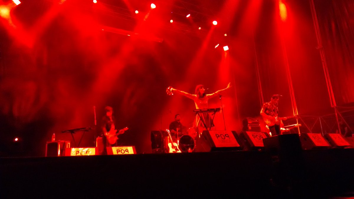 No decae la fiesta con la innegable pegada de <a href="/The_Bright_/">The Bright</a>  en #Cpop16