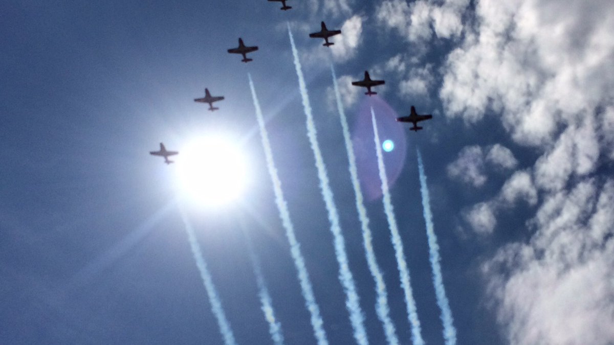 pitchermaddy42's tweet photo. #airshow2016 #baseborden #artsy #takenbyme https://t.co/b58TD0bEs4