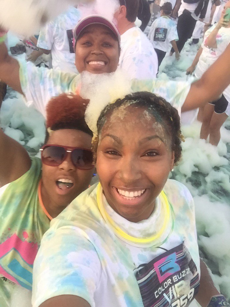 Hunydpt's tweet image. Foam Party #colorbuzz
