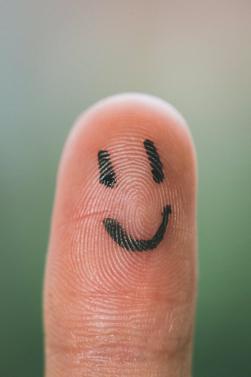 nickywillfilm's tweet image. When the cops show up they&apos;ll get the finger, i don&apos;t give a fuck because I&apos;m the designated drinker #lenstest