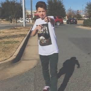 yannacruz5's tweet photo. HI IT'S JACOB SARTORIUS
#HANDSOME
#COOLPICTURE
#ILIKEIT
#GOGOGOG
#PLZZZZZZZZZZZLIKEANDCOMMENT https://t.co/wYcMb41hKu