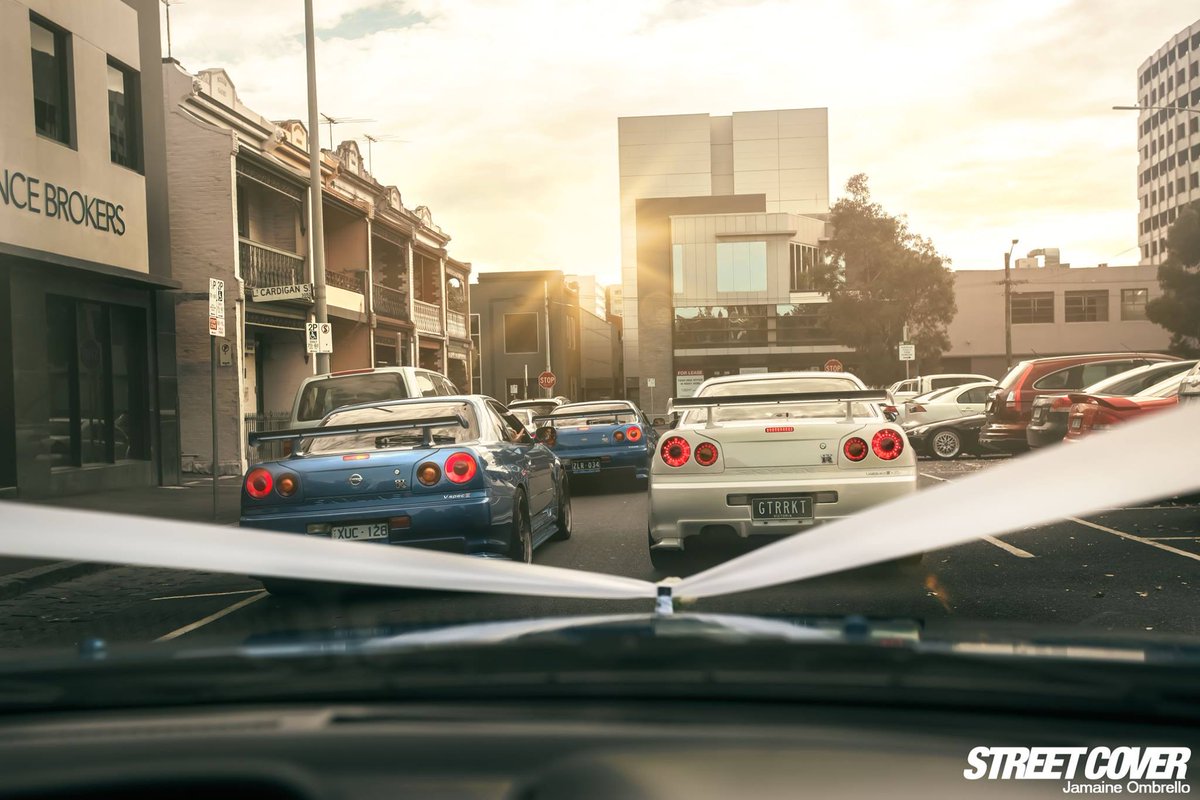 Streetcover's tweet photo. Squad game strong.
Photo:📷Exit Velocity
#streetcover #skyline #GTR https://t.co/aH0Q2nxKXm