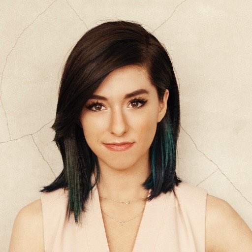 bye__imagines's tweet photo. We'll forever be #TeamGrimmie because she's watching from up there ☺️ RT if you're with us. https://t.co/KIzKcz4Wjm