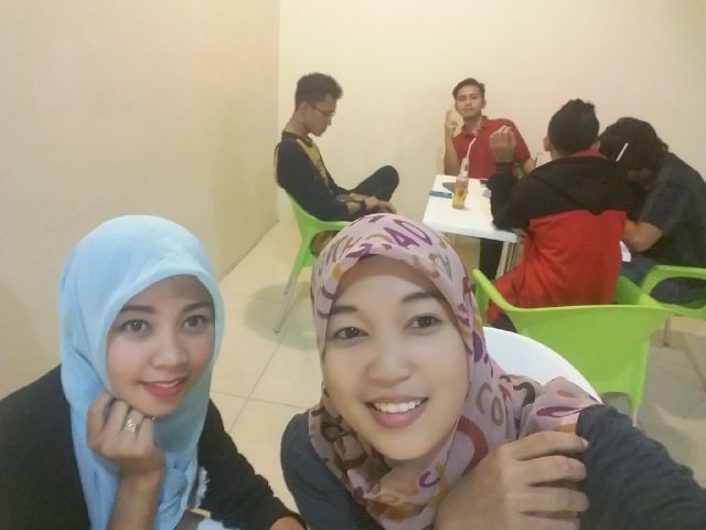 Fina Zakiatus S (@szakiatus) on Twitter photo 