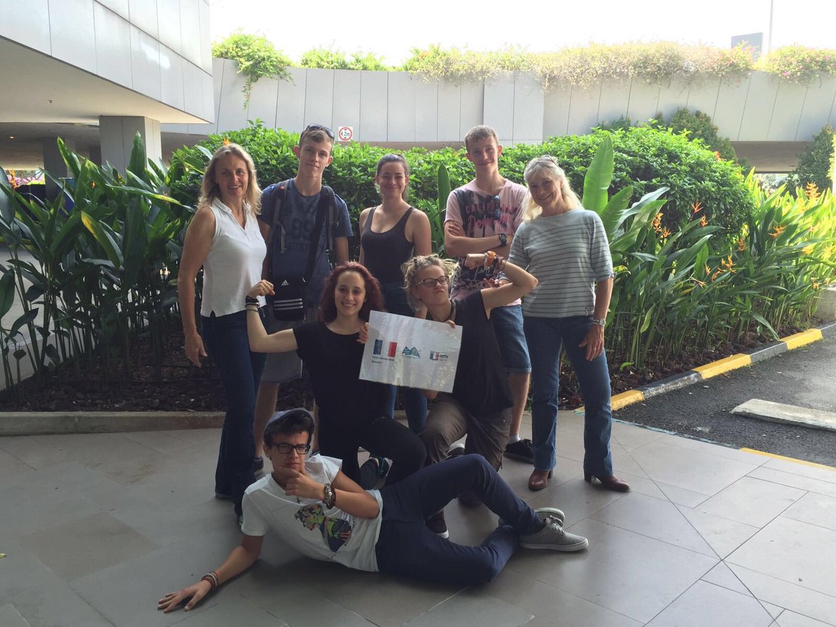 BernardPujol's tweet photo. Ils arrivent petit à petit.#JIJ2016 https://t.co/l1Ftuke5RJ