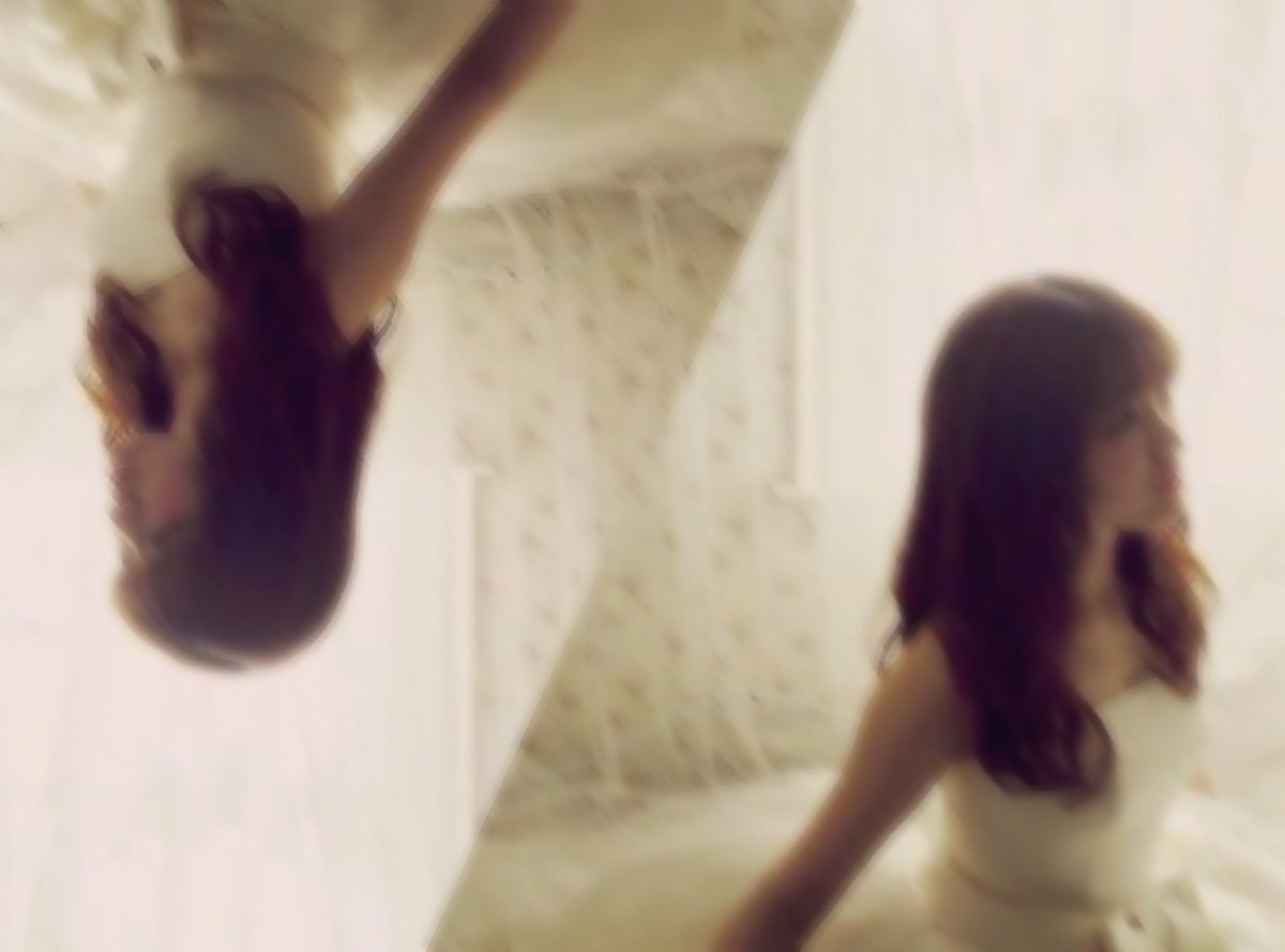 Sy__pomme's tweet photo. ㅤ

　　　　゛　　　あっ という間　に

　　　〔  恋  〕に

　　　　　　落ち たんだ よ

　　　───────┈┈┈┈┈　ＦＬＯＷ　ＸＸ

ㅤ https://t.co/3LePHhO2tM