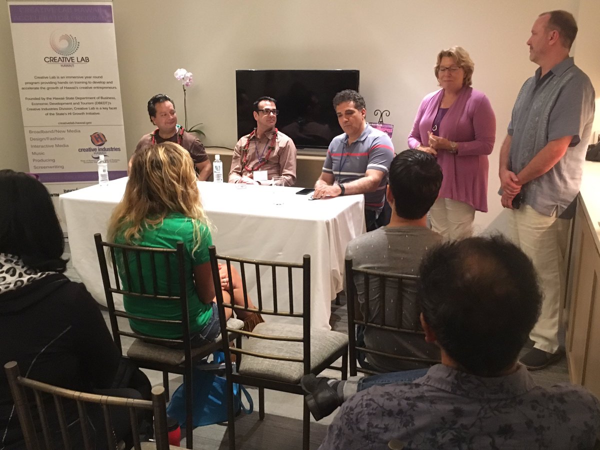 CreativeLabHI's tweet photo. .@CreativeLabHI @HIFF #AnimationPanel. @mikepalmi leading a discussion with James A.Fino & @IyanMBruce https://t.co/U8qojiwEwH