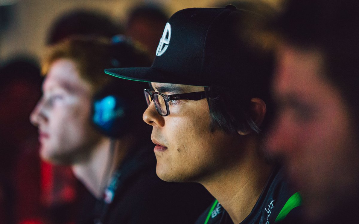 MuggsyLT's tweet photo. The Duo going off vs Luminosity. https://t.co/T6KycxAQ4o