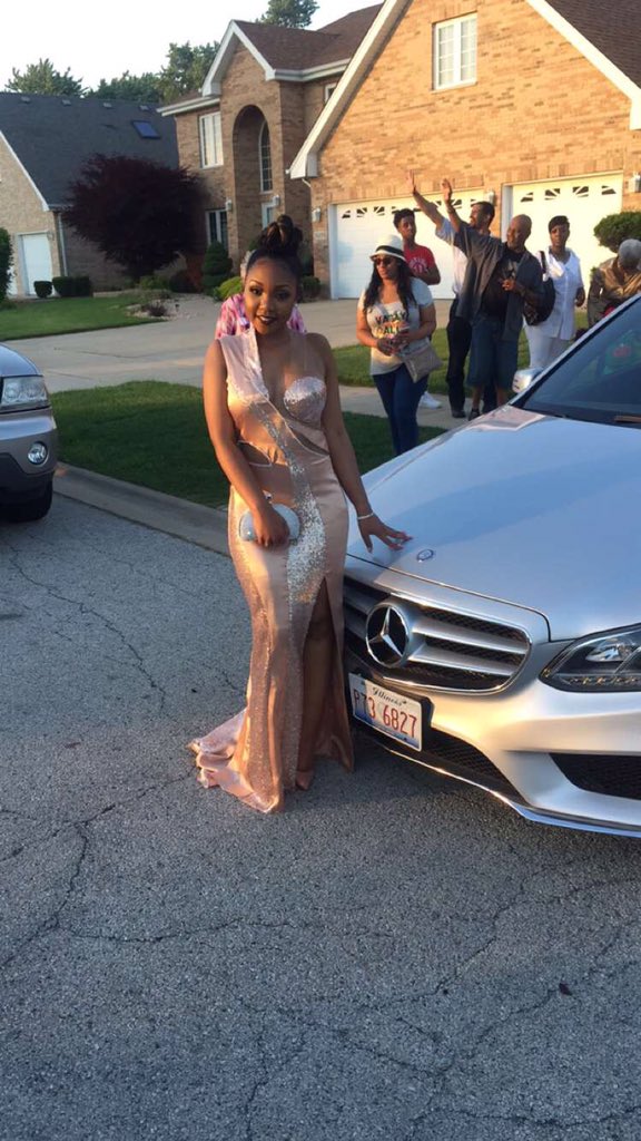 _tamiachaley_'s tweet photo. You a think we won a Grammy 😉😍😝❤️📽 #murderinthepark #mpprom2k16 @Quon_GettnMoney https://t.co/SNhUWTteO9
