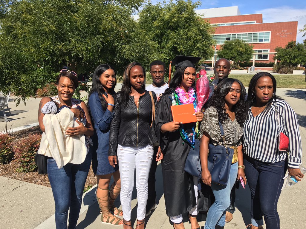 WCCUSD's tweet photo. #gradweek2016 Alt. Ed. Class of 2016 graduates! https://t.co/VRwwsSBrg6
