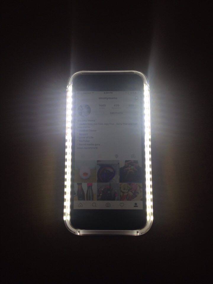 VegasInza's tweet photo. Totally obsessed with my new selfie phone case! #LedCase #KimKardashian #free
#Sponsored #blogger #Iphone #selfie https://t.co/Aa41XyjdCv