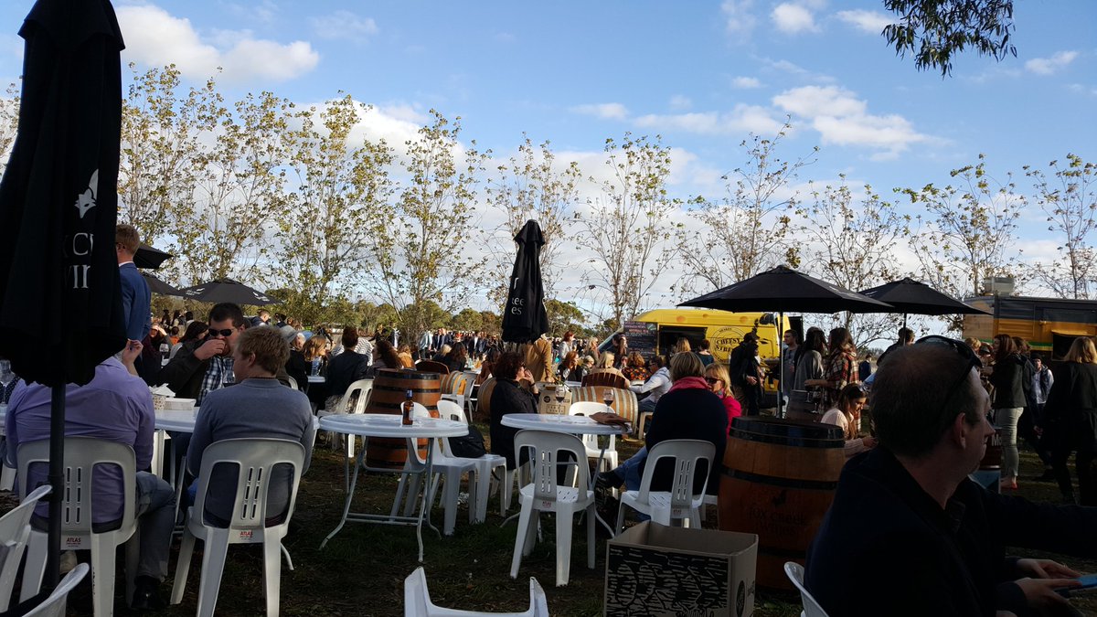 SchmidtDschmidt's tweet photo. Sea and Vines Session 3 Very disappointing Fox Creek Wines #foxcreekwines #seaandvines https://t.co/x0I9epFkC2