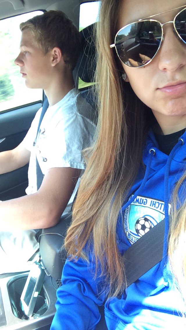 amandarobbinss's tweet photo. happy birthday maxwell. I hate you 💕 #freals #portys #mudding #bird #cg #sauna #karin #drone #bridgemans #windigo https://t.co/GkinDe83Oz