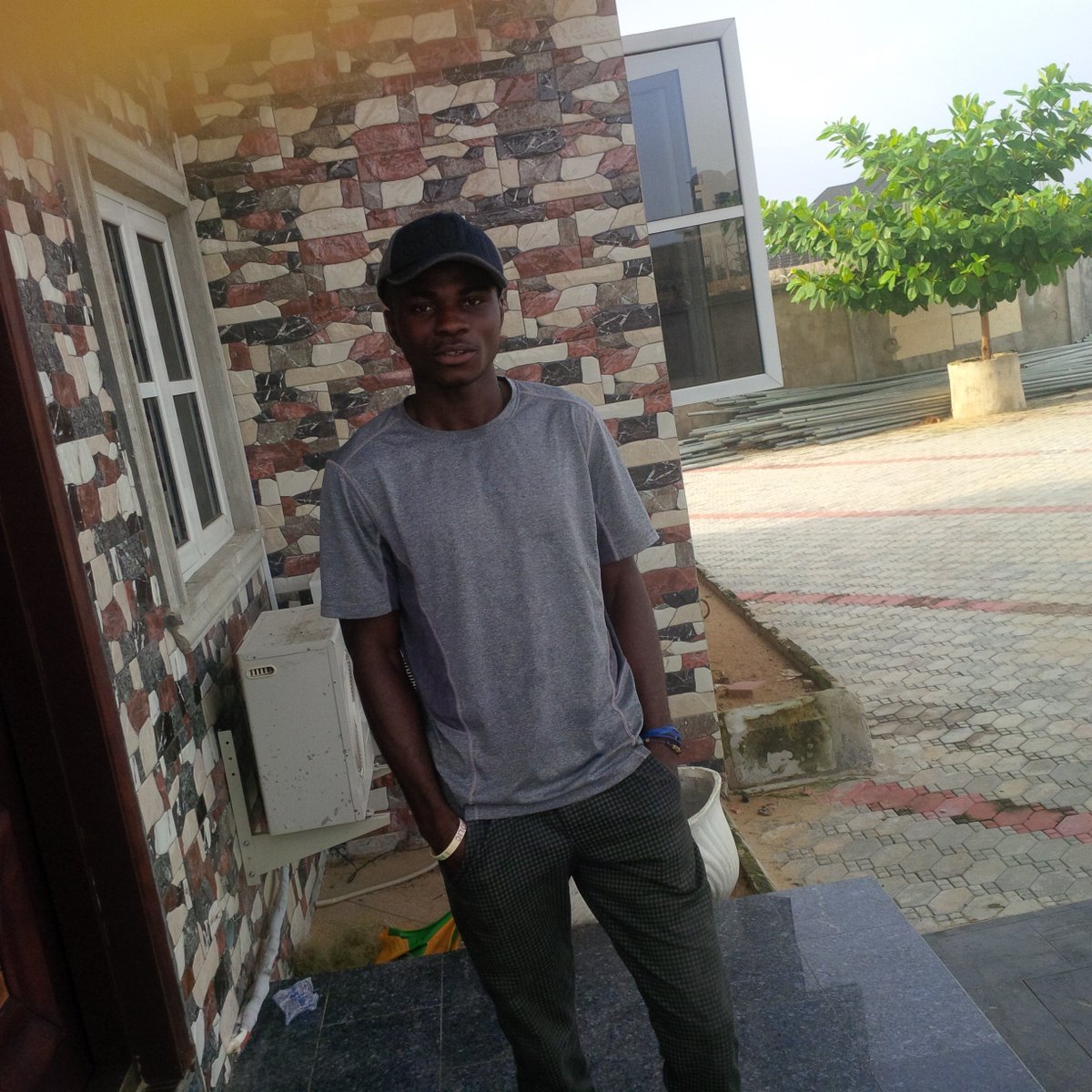 Adu Jonathan tweet media