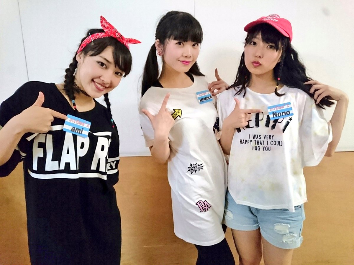 レピピアルマリオ در توییتر ガールズスマイルコレクション 本日はinイオンモール福岡 ジェイディーズはもちろん ゲストで福岡出身ガールズバンドのカニカピラも登場 この後レピピに来店です 東宝シンデレラフォトブースは16時に再開しますね