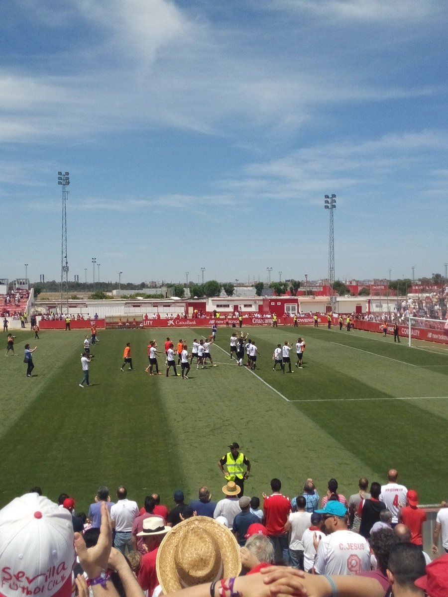 Un pasito más para el objetivo. Seguimos al Campeón <a href="/SevillaFC/">Sevilla Fútbol Club</a>