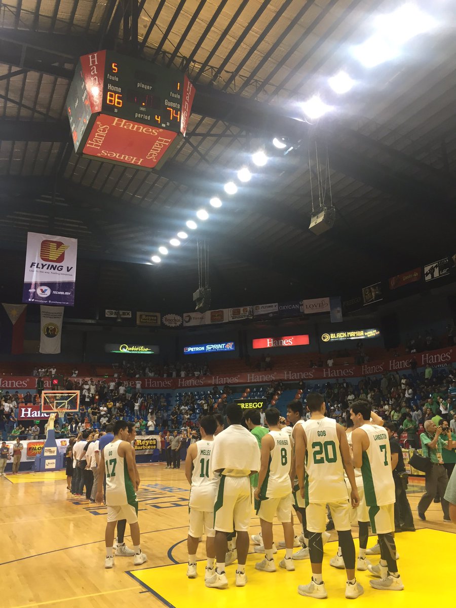 ArcherCaracut's tweet photo. Congratulations for the win Green Archers 💚🏆 #FilOil2016 #AN1MO https://t.co/Jq0JpBd9tN