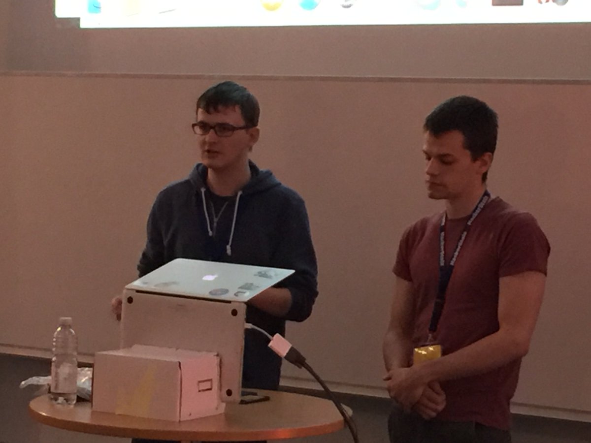hackerstolz's tweet photo. Swips connects two smartphones in a creative way to get one interactive display. #innohacks2016 #hackgermany https://t.co/RaKvgRAygS