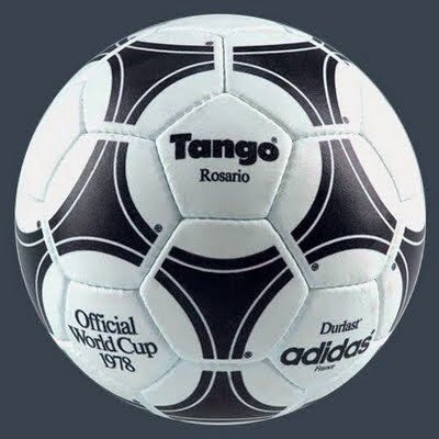 excitación templar veterano The League Magazine on Twitter: "1978 World Cup adidas Tango  https://t.co/qypIQI7dMy" / Twitter