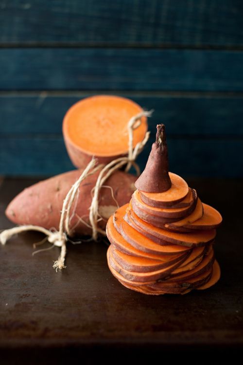SleepMattersME's tweet photo. #HealthyRamadan #FoodandSleep #Sweetpotatoes: contain sleep-promoting complex carbohydrates and potassium. #MyDubai https://t.co/Eak6K7A5Ut