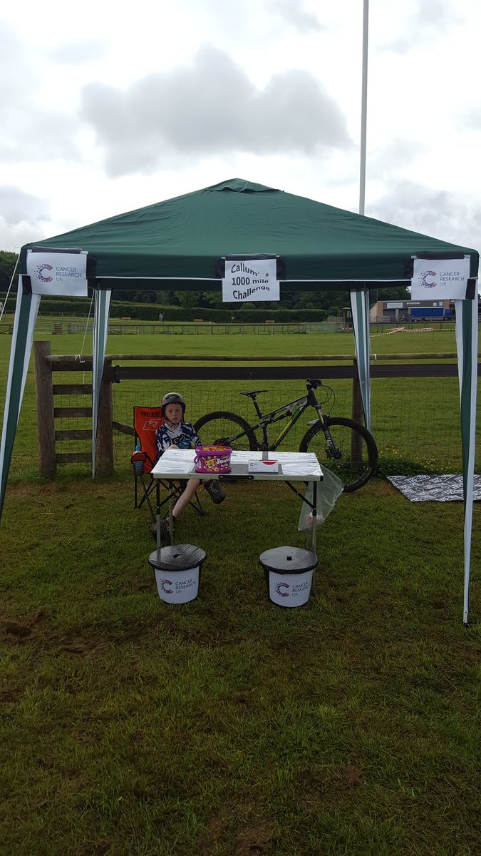 Callums1000mile's tweet photo. Callum all set up @BHPFUELFEST hopefully a good day of fundraising for @CR_UK on his 1000 target for 2016 https://t.co/YqOhqQHpyj